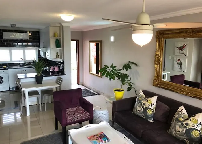 60 The Shades Umhlanga